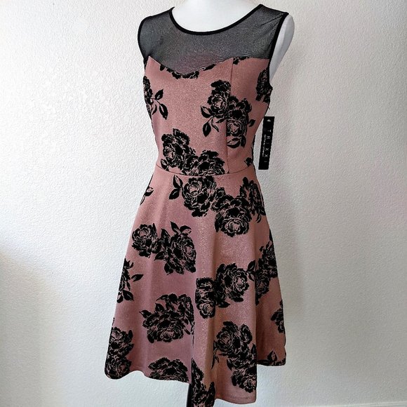 Trixxi Dresses & Skirts - 5/$20 Pink and Black Floral Print Dress by Trixxi- Size 1X